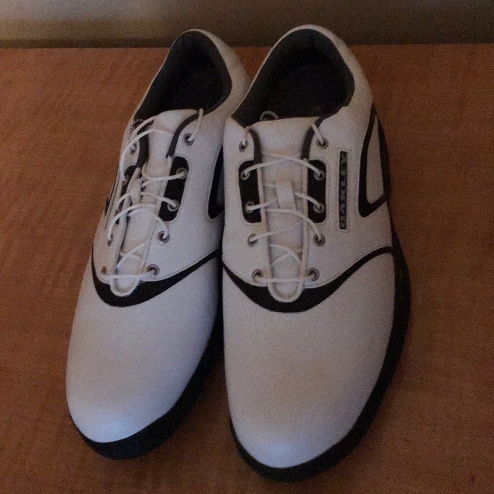 Men golf shoes Oakley black soles